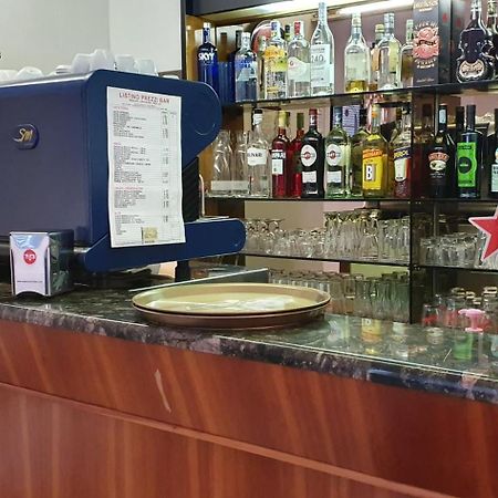 Hotel Eleonora Rimini Eksteriør billede