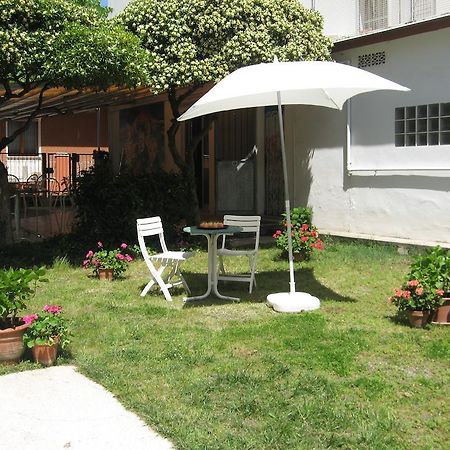 Hotel Eleonora Rimini Eksteriør billede